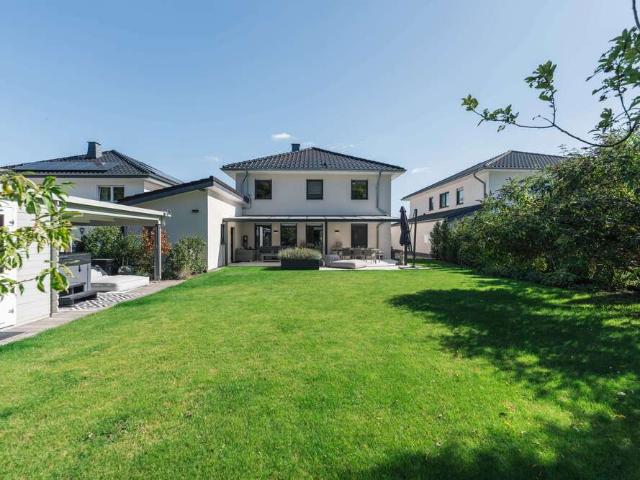 Haus zum Kaufen in Andernach 948.500,00 EUR 212 m²