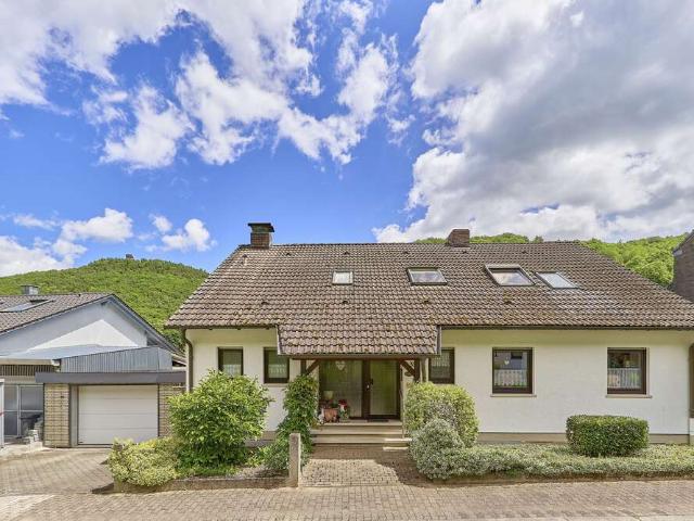 Haus zum Kaufen in Annweiler 395.000,00 EUR 176 m²