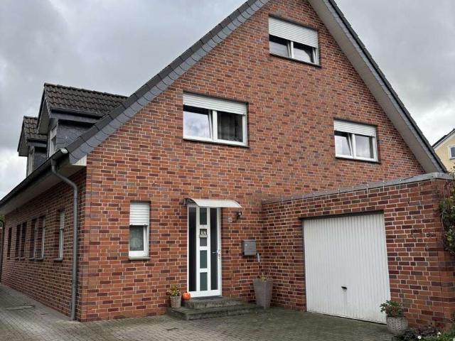 Haus zum Kaufen in Anröchte 295.000,00 EUR 145.85 m²