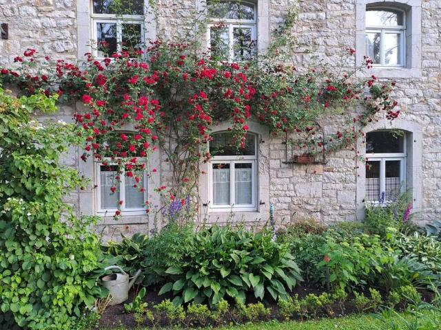 Haus zum Kaufen in Aachen Hahn 888.000,00 EUR 330 m²
