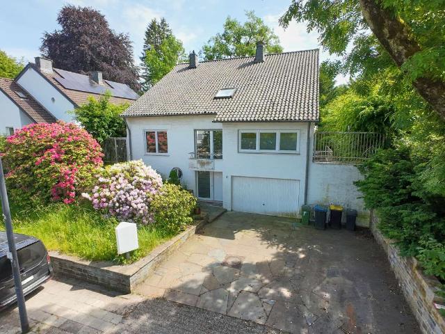 Haus zum Kaufen in Aachen 1.490.000,00 EUR 221.75 m²