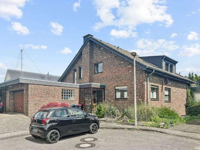 Haus zum Kaufen in Aachen 649.000,00 EUR 170.7 m²