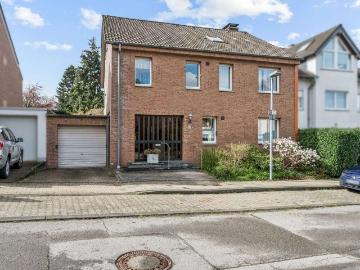 Haus zum Kaufen in Aachen 630.000,00 EUR 203.48 m²