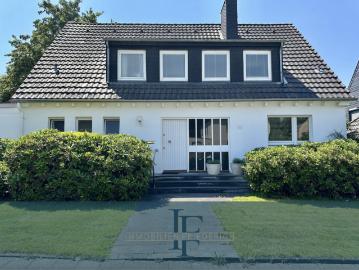 Haus zum Kaufen in Aachen 950.000,00 EUR 200 m²