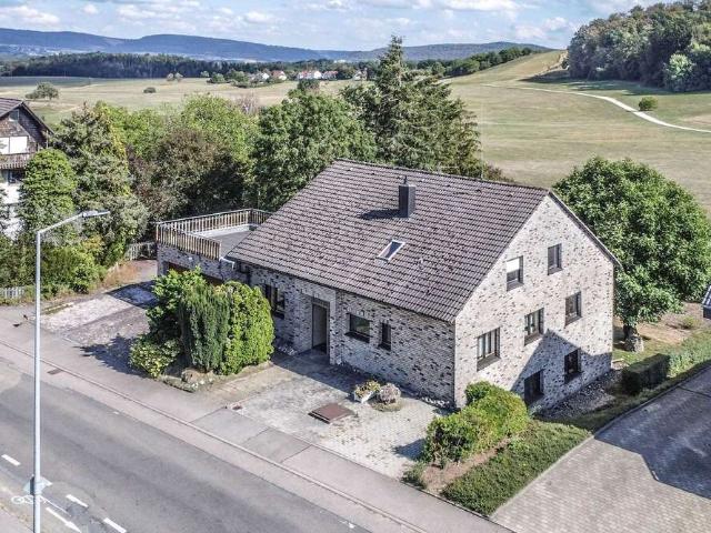 Haus zum Kaufen in Aalen 698.000,00 EUR 306 m²
