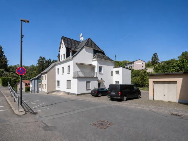 Haus zum Kaufen in Aarbergen Kettenbach 499.999,00 EUR 290 m²