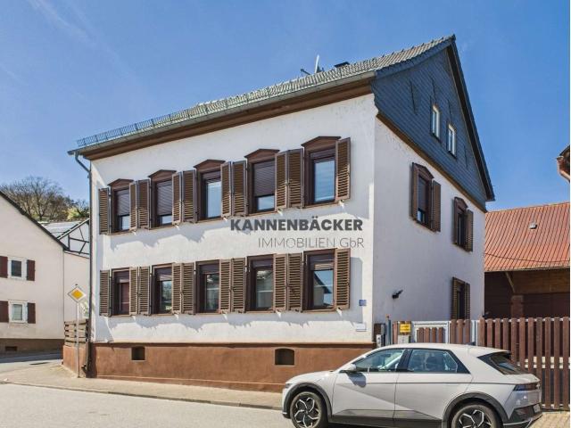 Haus zum Kaufen in Aarbergen 436.000,00 EUR 225.3 m²