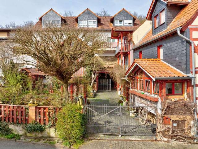 Haus zum Kaufen in Aarbergen 490.000,00 EUR 410 m²