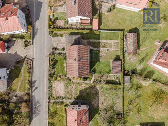 Haus zum Kaufen in Abtswind 415.000,00 EUR 192 m²