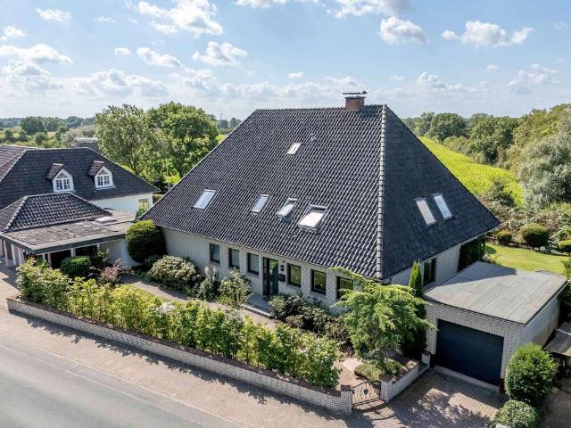Haus zum Kaufen in Achim 869.000,00 EUR 369 m²