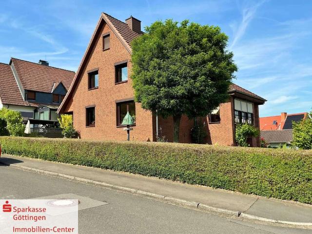 Haus zum Kaufen in Adelebsen 315.000,00 EUR 185 m²