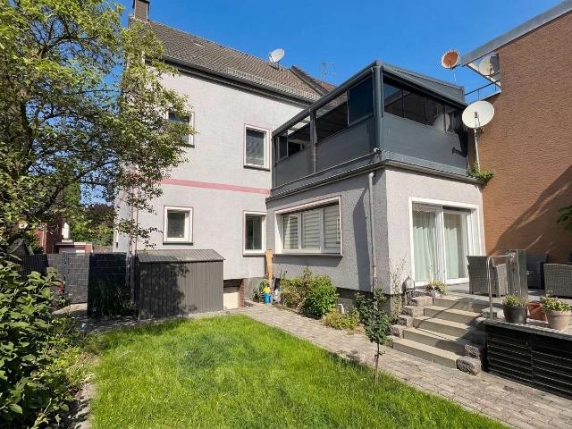 Haus zum Kaufen in Ahlen 469.000,00 EUR 265 m²