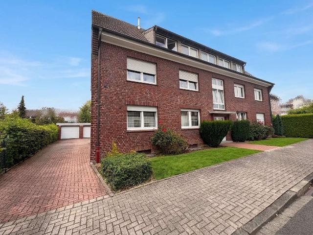 Haus zum Kaufen in Ahlen 590.000,00 EUR 358.06 m²
