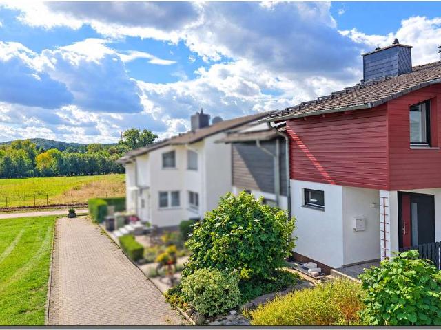 Haus zum Kaufen in Ahnatal Weimar 275.000,00 EUR 108.93 m²