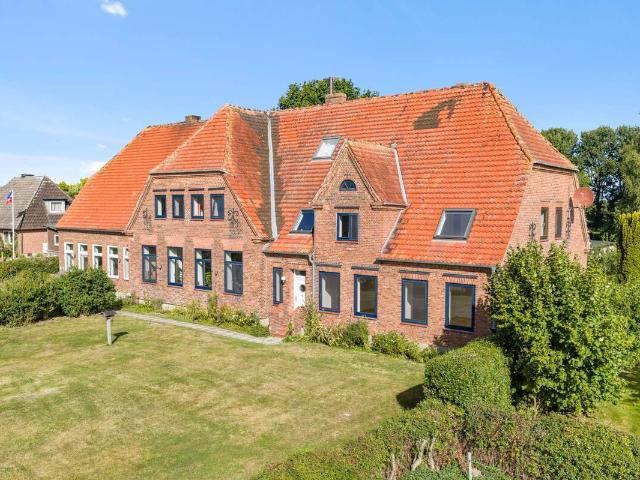 Haus zum Kaufen in Ahneby 890.000,00 EUR 484.87 m²