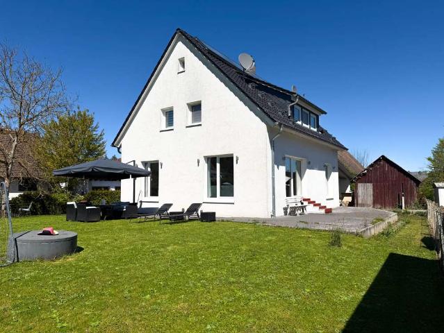 Haus zum Kaufen in Ahorn Eicha 550.000,00 EUR 140 m²