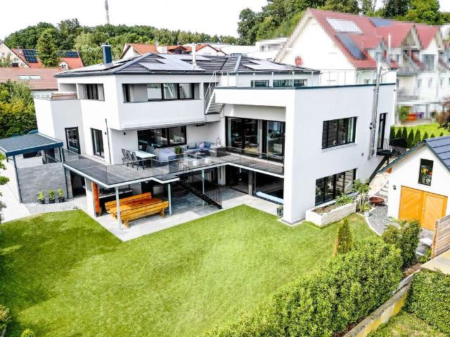 Haus zum Kaufen in Aichach 2.438.000,00 EUR 496.42 m²
