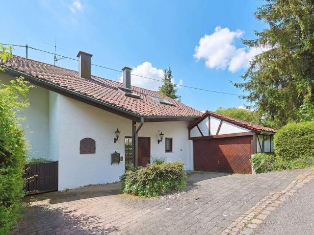 Haus zum Kaufen in Aichtal 670.000,00 EUR 185 m²