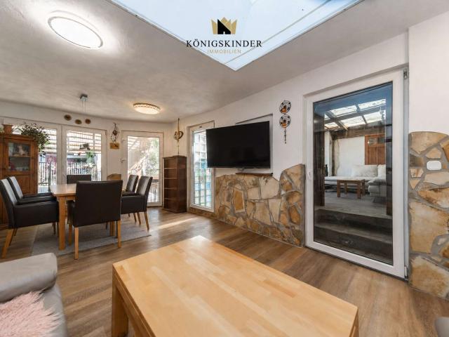 Haus zum Kaufen in Altdorf 699.000,00 EUR 253 m²