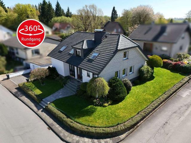 Haus zum Kaufen in Altenbeken 395.000,00 EUR 147 m²