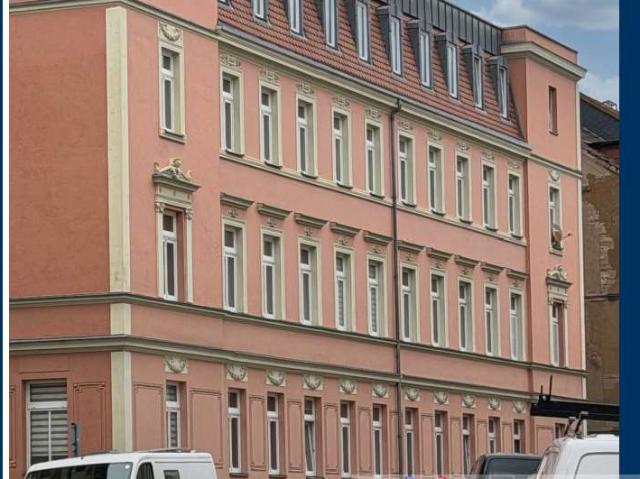Haus zum Kaufen in Altenburg 1.190.000,00 EUR 1309.97 m²