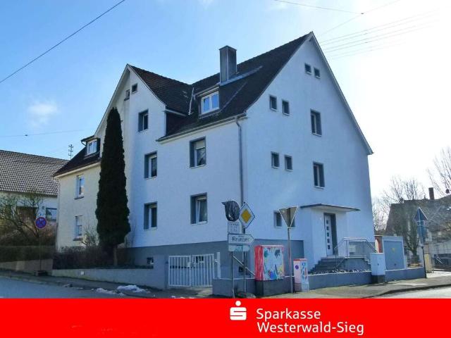 Haus zum Kaufen in Altenkirchen 259.000,00 EUR 213 m²