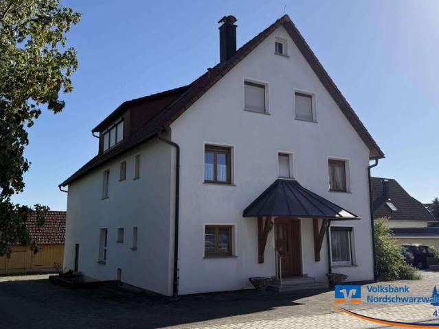 Haus zum Kaufen in Altensteig 498.000,00 EUR 210 m²