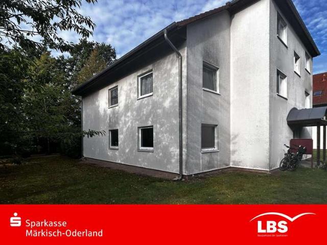 Haus zum Kaufen in Altlandsberg 1.275.000,00 EUR 445.29 m²