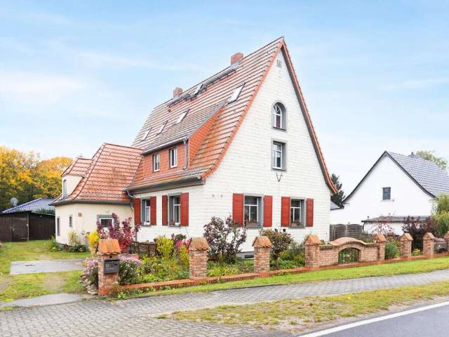 Haus zum Kaufen in Altlandsberg 499.900,00 EUR 292.17 m²