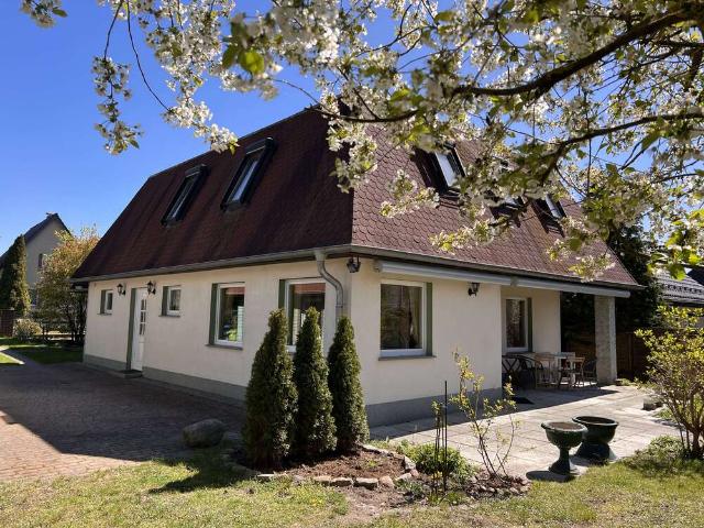 Haus zum Kaufen in Altlandsberg 595.000,00 EUR 216 m²