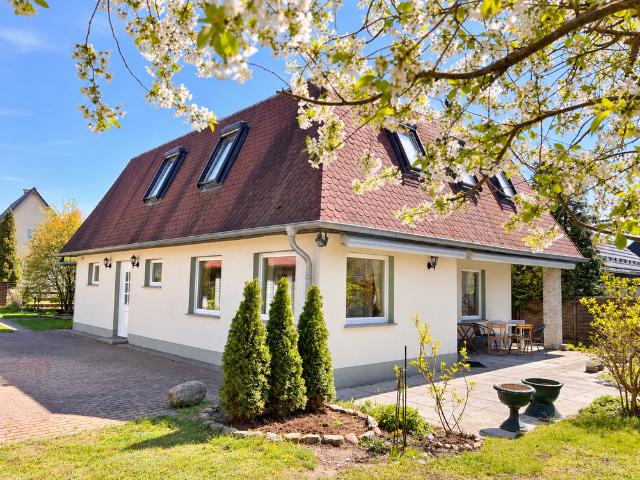 Haus zum Kaufen in Altlandsberg 519.000,00 EUR 216 m²