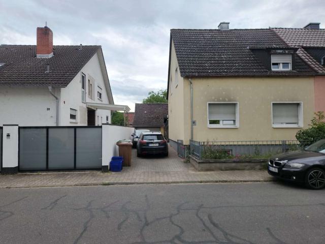 Haus zum Kaufen in Altlußheim 399.000,00 EUR 246 m²