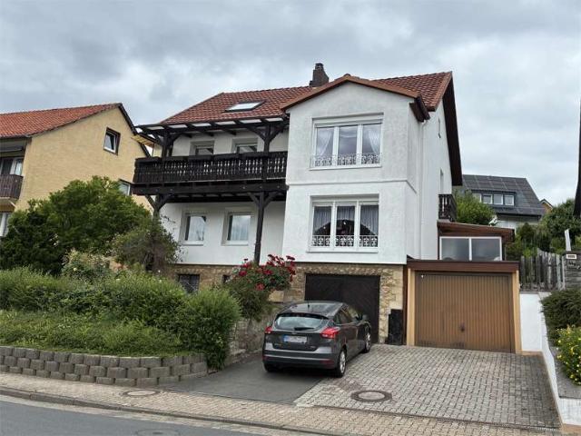 Haus zum Kaufen in Alfeld Leine 260.000,00 EUR 198 m²