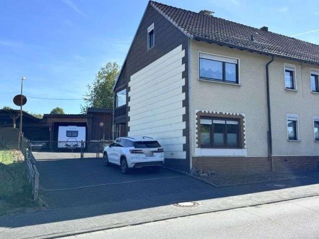 Haus zum Kaufen in Almersbach 269.000,00 EUR 207 m²