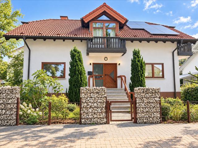 Haus zum Kaufen in Alsbach Hähnlein 1.095.000,00 EUR 290 m²