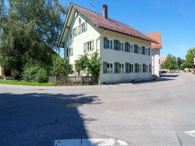 Haus zum Kaufen in Argenbühl 295.000,00 EUR 182 m²