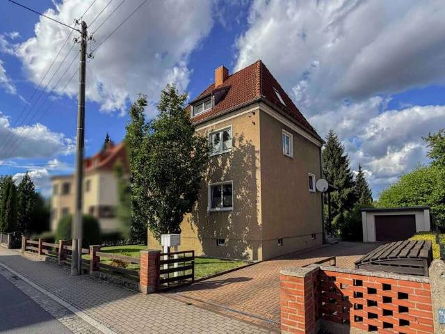 Haus zum Kaufen in Arnsdorf 399.900,00 EUR 228 m²