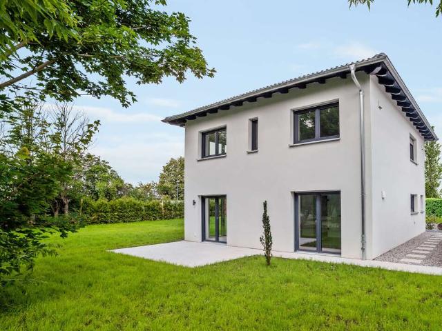 Haus zum Kaufen in Arnsdorf 461.300,00 EUR 120 m²