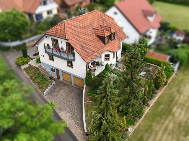 Haus zum Kaufen in Arnstein 469.000,00 EUR 180 m²