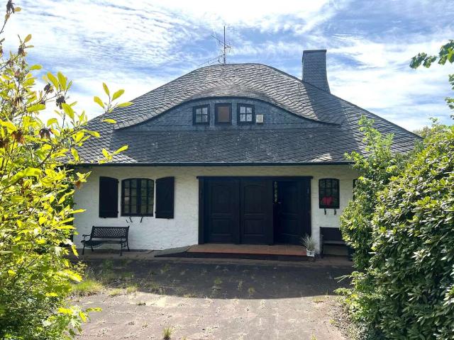 Haus zum Kaufen in Aschaffenburg 1.195.000,00 EUR 198 m²