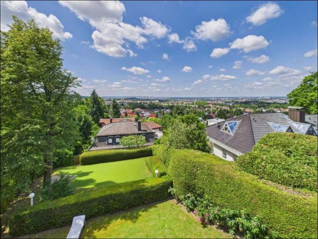 Haus zum Kaufen in Aschaffenburg 1.890.000,00 EUR 318 m²