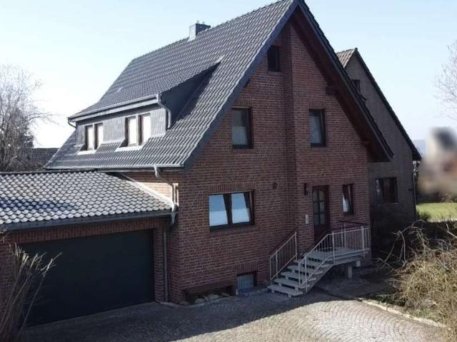 Haus zum Kaufen in Auetal 395.000,00 EUR 280 m²