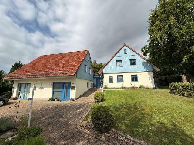 Haus zum Kaufen in Auetal 549.000,00 EUR 230 m²
