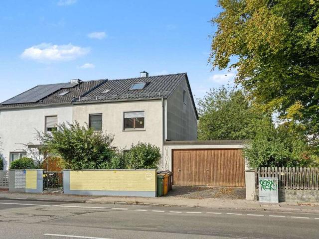 Haus zum Kaufen in Augsburg 285.000,00 EUR 129.72 m²