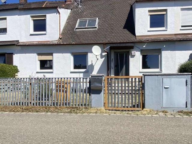 Haus zum Kaufen in Augsburg 400.000,00 EUR 120 m²
