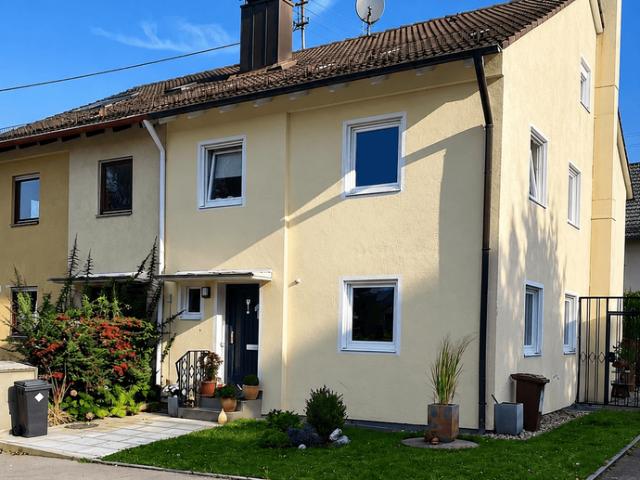 Haus zum Kaufen in Augsburg 649.000,00 EUR 170.62 m²