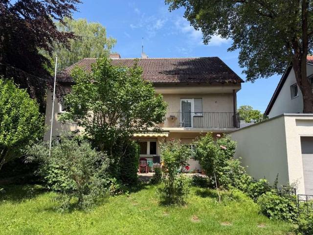 Haus zum Kaufen in Augsburg 925.000,00 EUR 267 m²