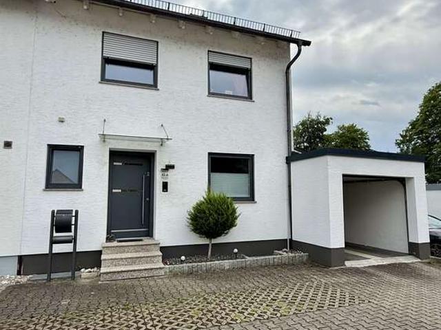 Haus zum Kaufen in Augsburg 965.000,00 EUR 183.86 m²
