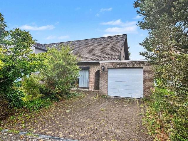 Haus zum Kaufen in Augustdorf 297.500,00 EUR 138 m²