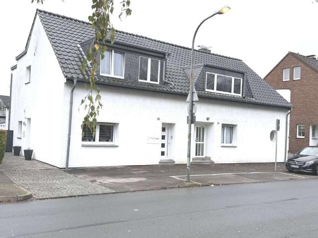 Haus zum Kaufen in Bottrop 490.000,00 EUR 291.08 m²